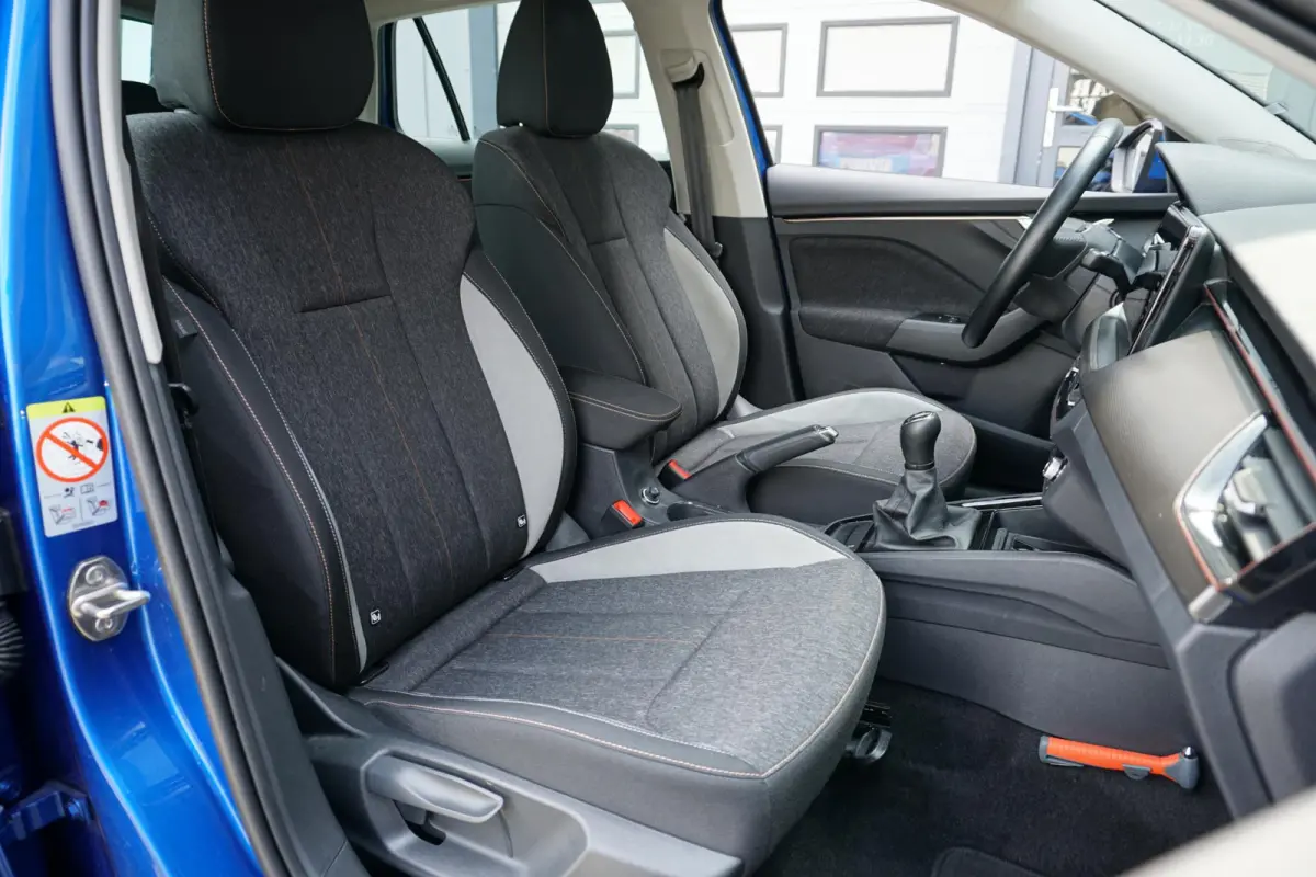 1.0 TSI Business Edition + TREKHAAK / STOELVERWARMING / CAMERA