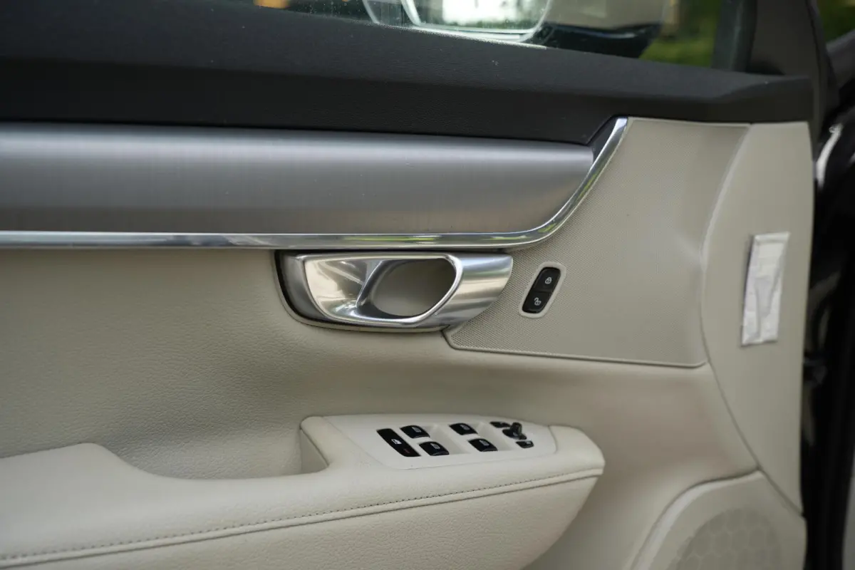 2.0 T5 90th Anniversary Edition Leer Cruise Trekhaak