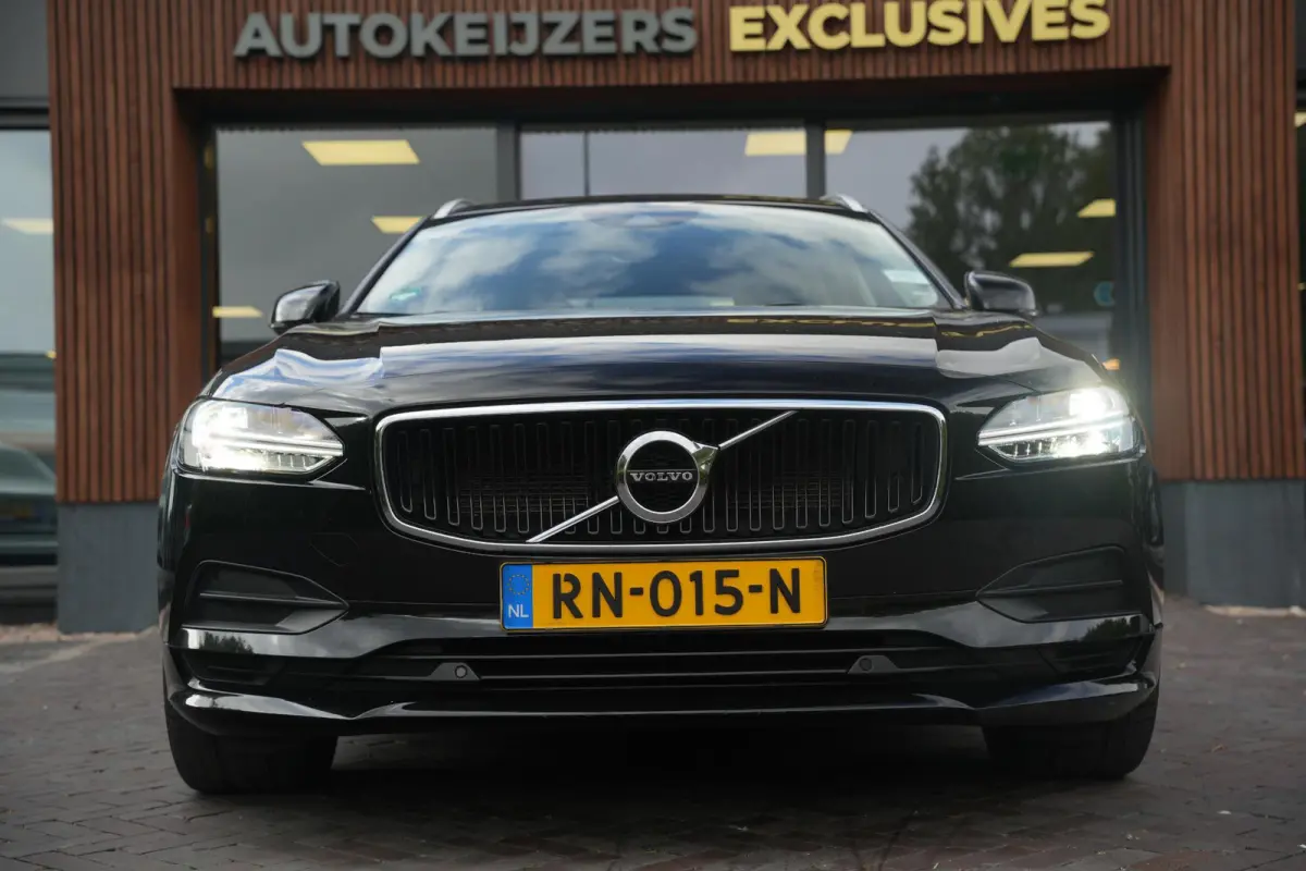 2.0 T5 90th Anniversary Edition Leer Cruise Trekhaak