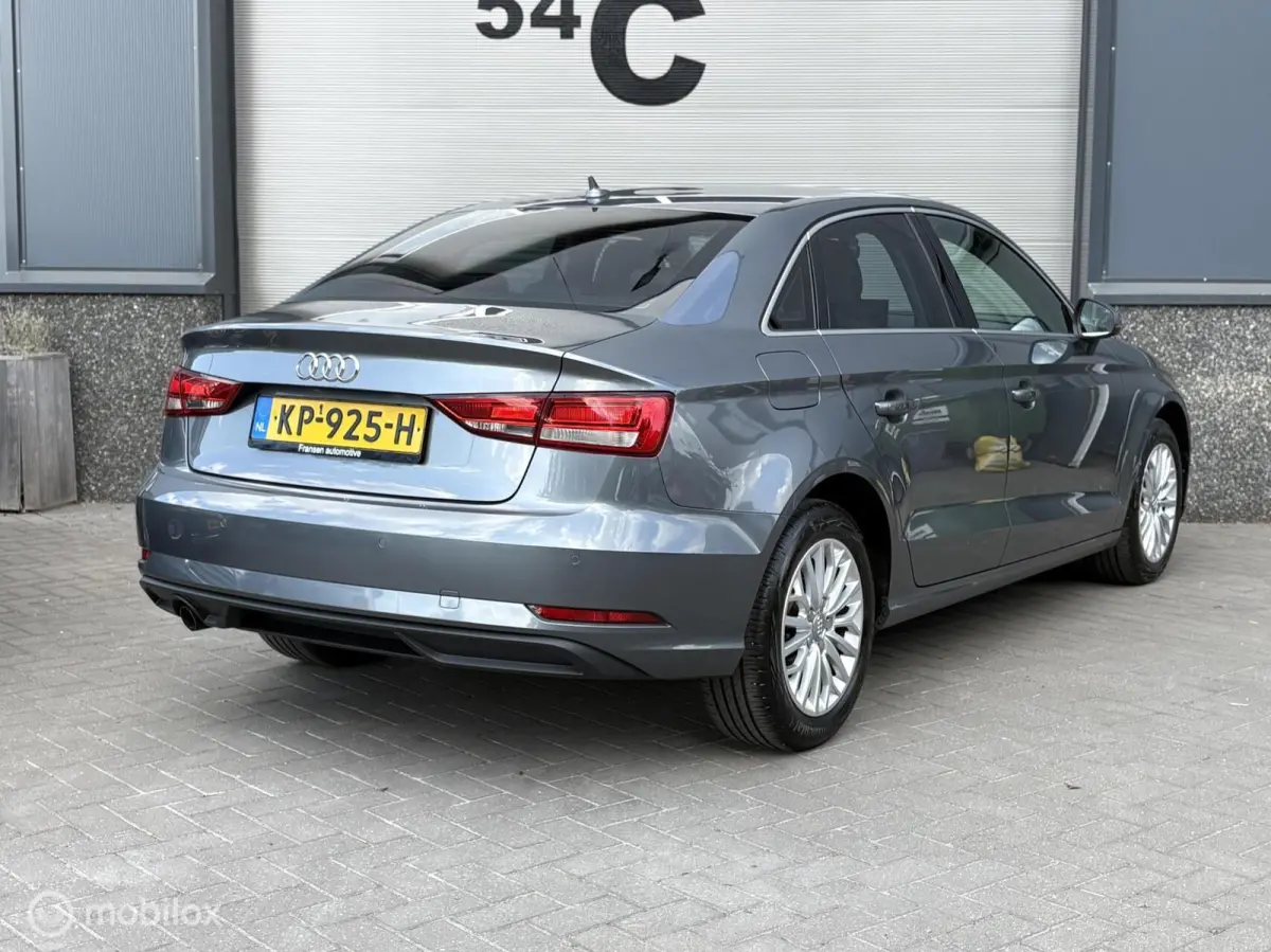 1.0 TFSI Pro line Leer/Xenon/Trekhaak