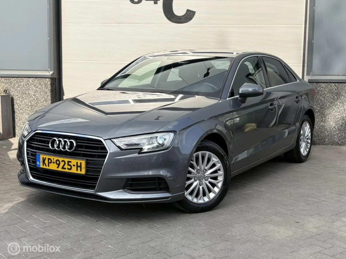 1.0 TFSI Pro line Leer/Xenon/Trekhaak