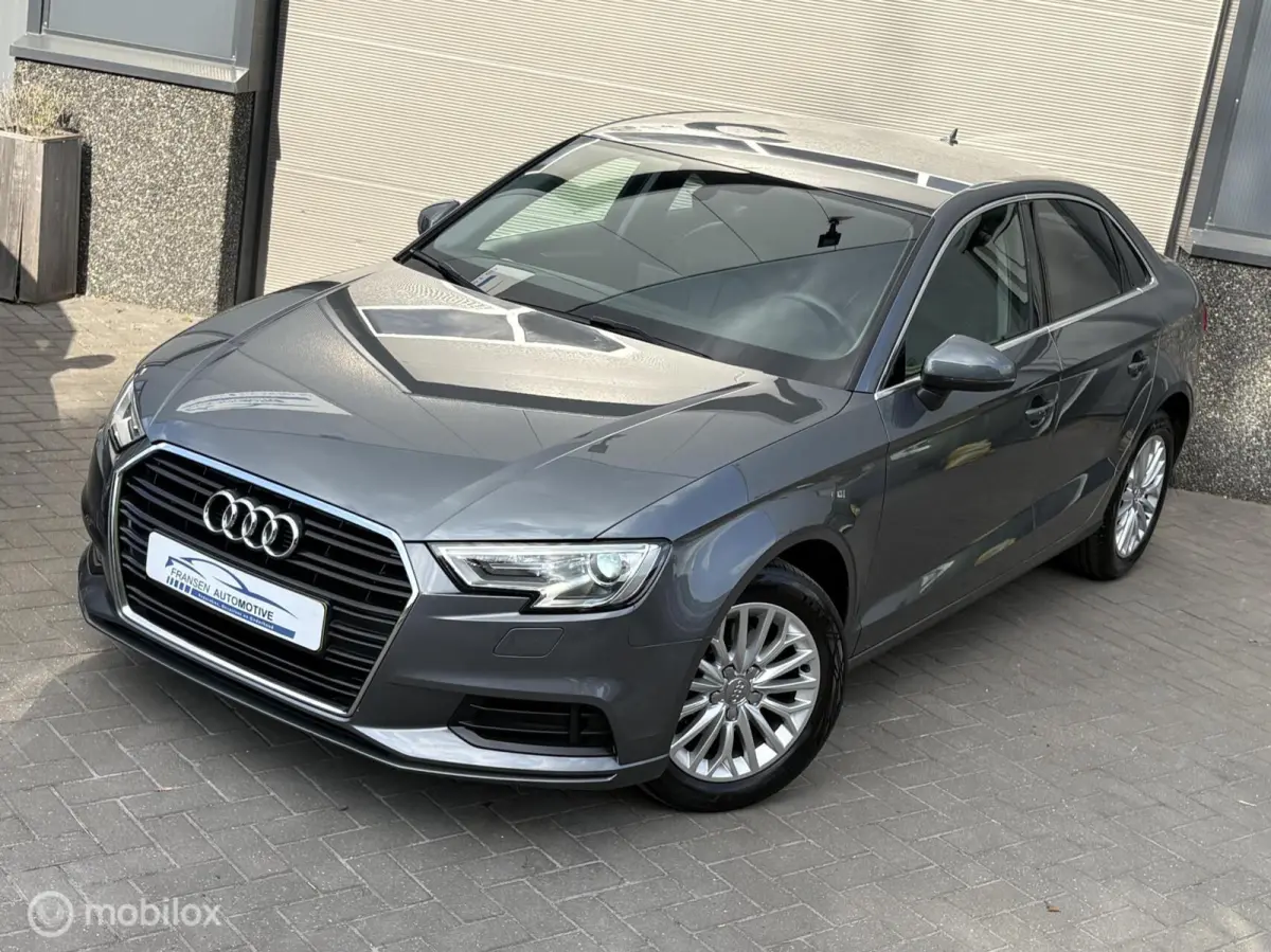 1.0 TFSI Pro line Leer/Xenon/Trekhaak