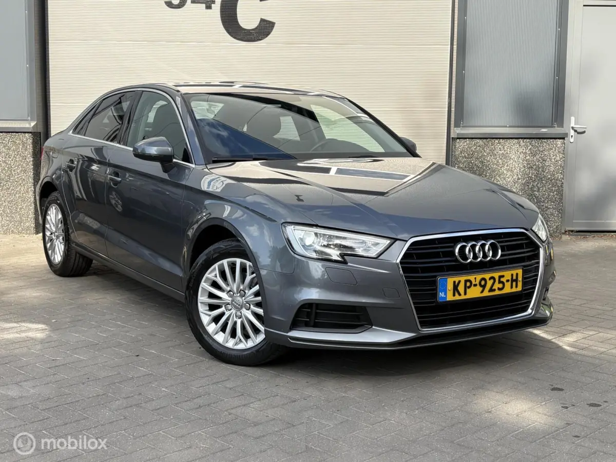 1.0 TFSI Pro line Leer/Xenon/Trekhaak