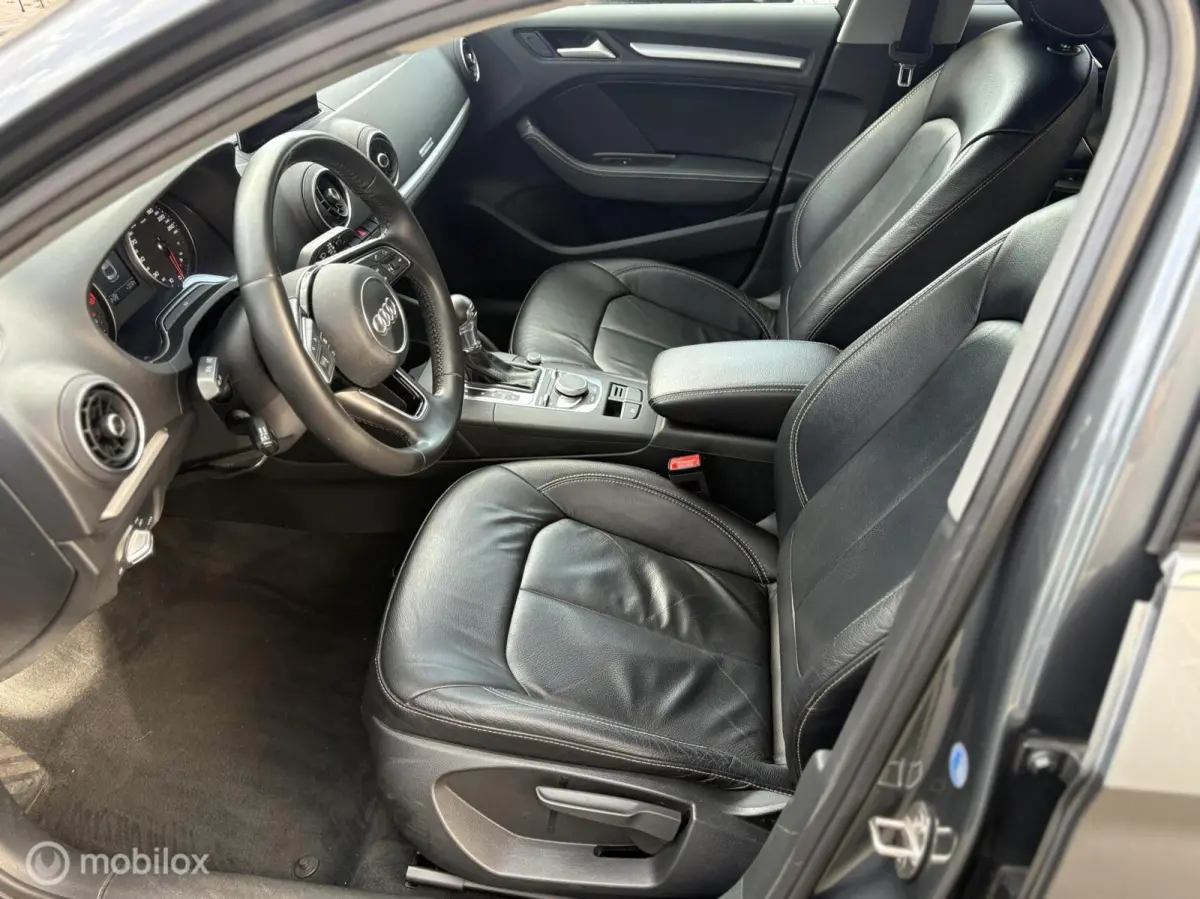 1.0 TFSI Pro line Leer/Xenon/Trekhaak