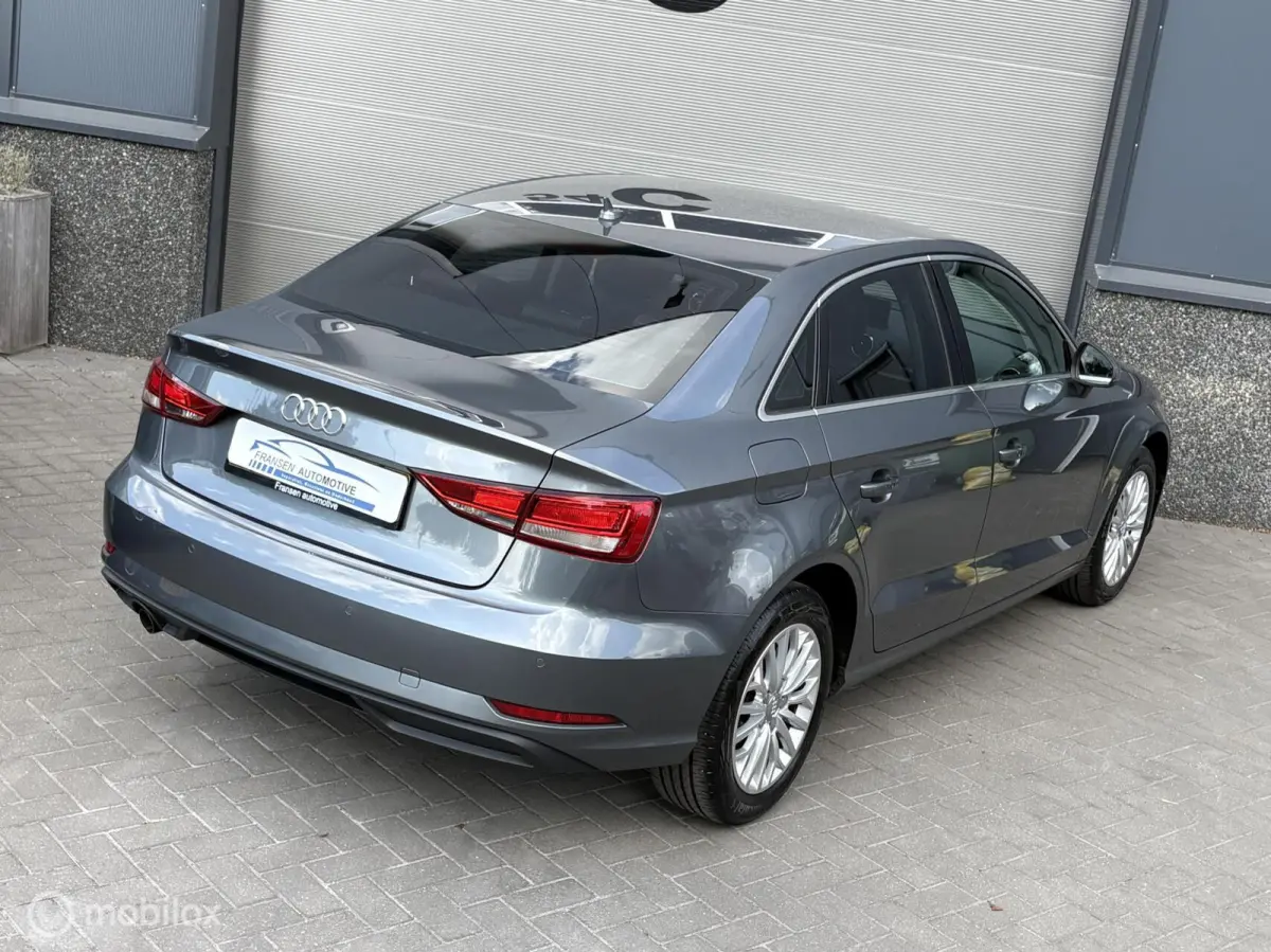 1.0 TFSI Pro line Leer/Xenon/Trekhaak