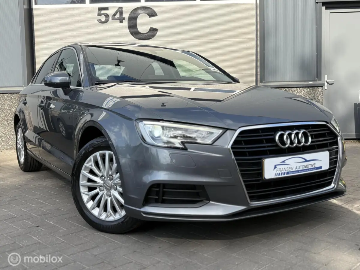 1.0 TFSI Pro line Leer/Xenon/Trekhaak