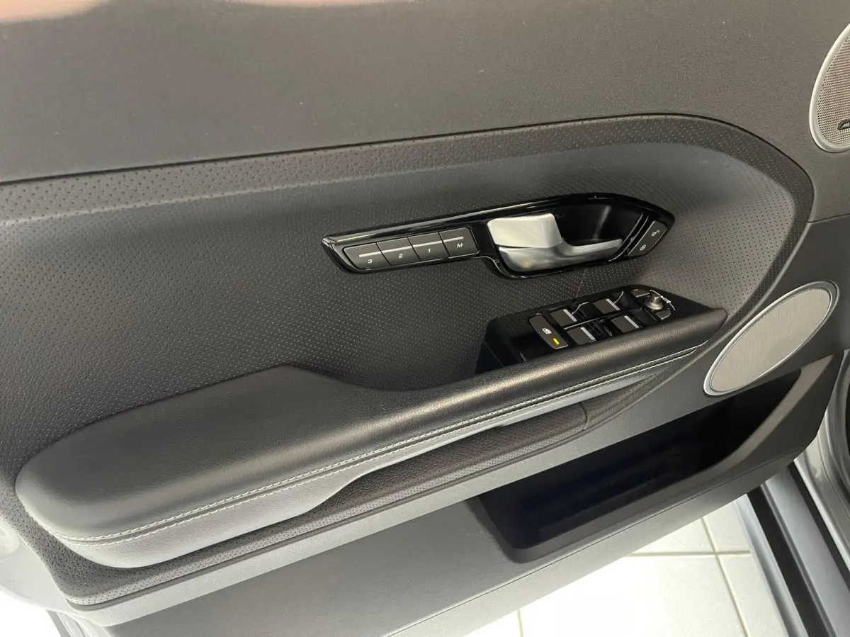 2.0 Si 4WD Dynamic