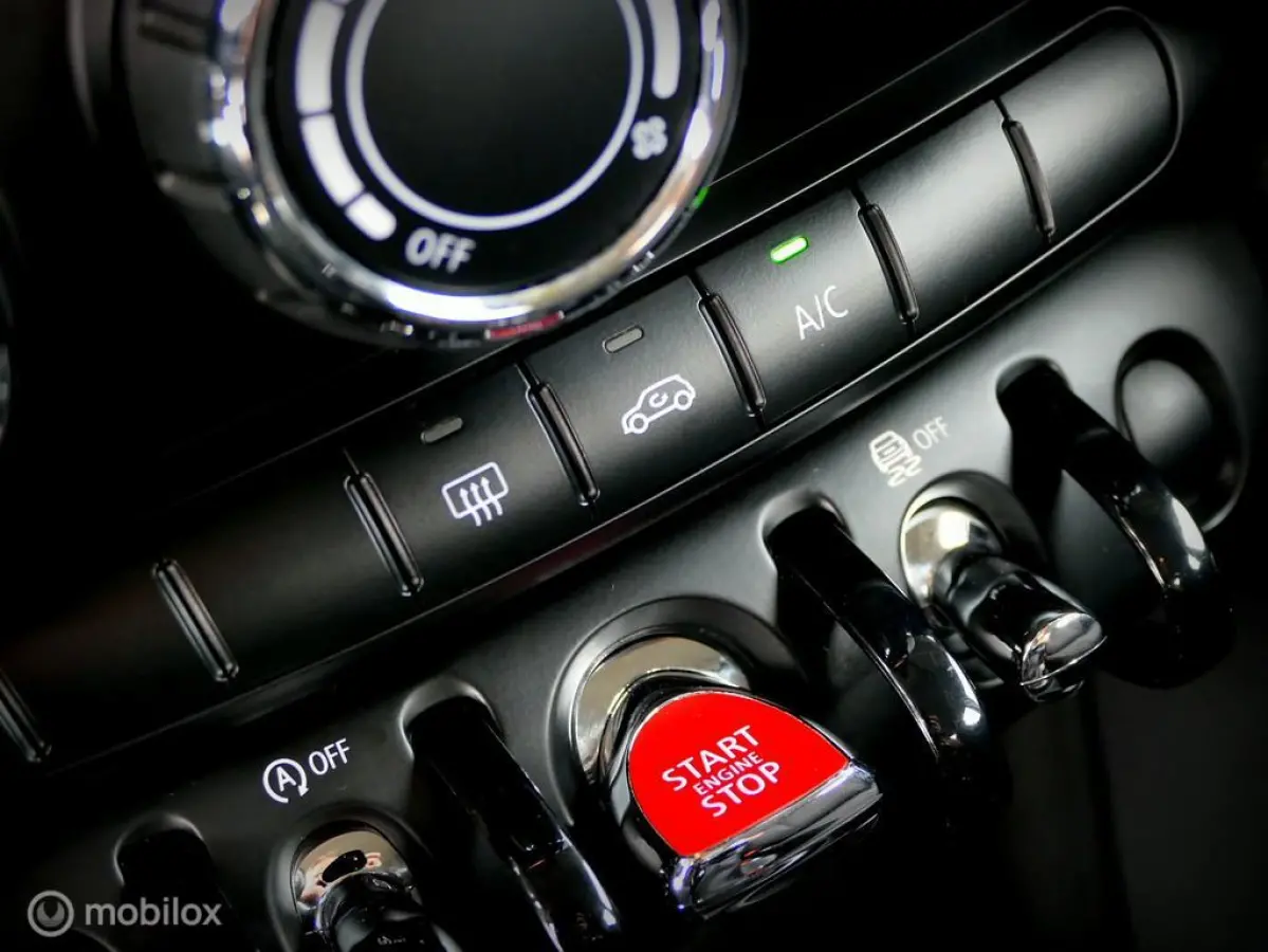 Mini 1.5 - 2 eig. - navi - cruise - NL auto