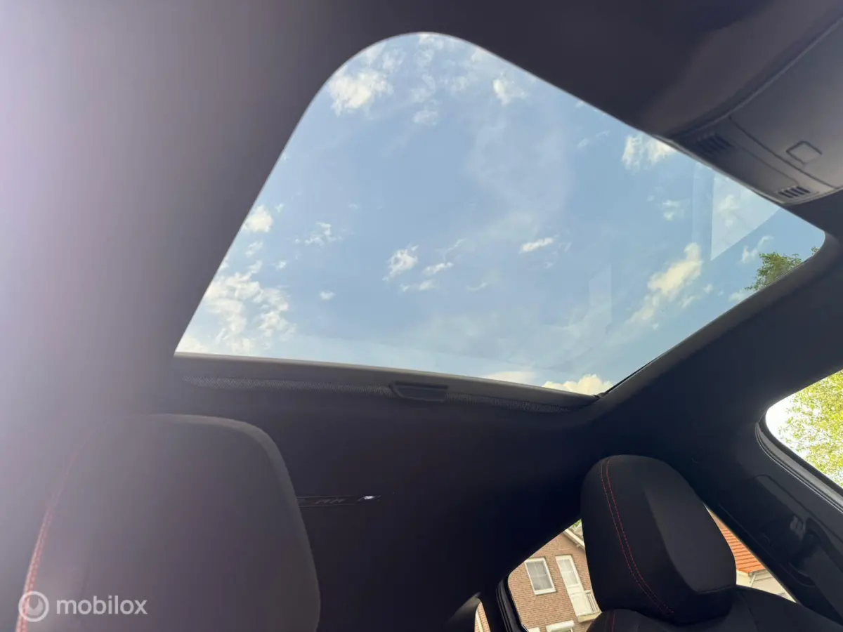 GTI 2.0 TSI 200PK DSG ACC Pano Virtual Beats