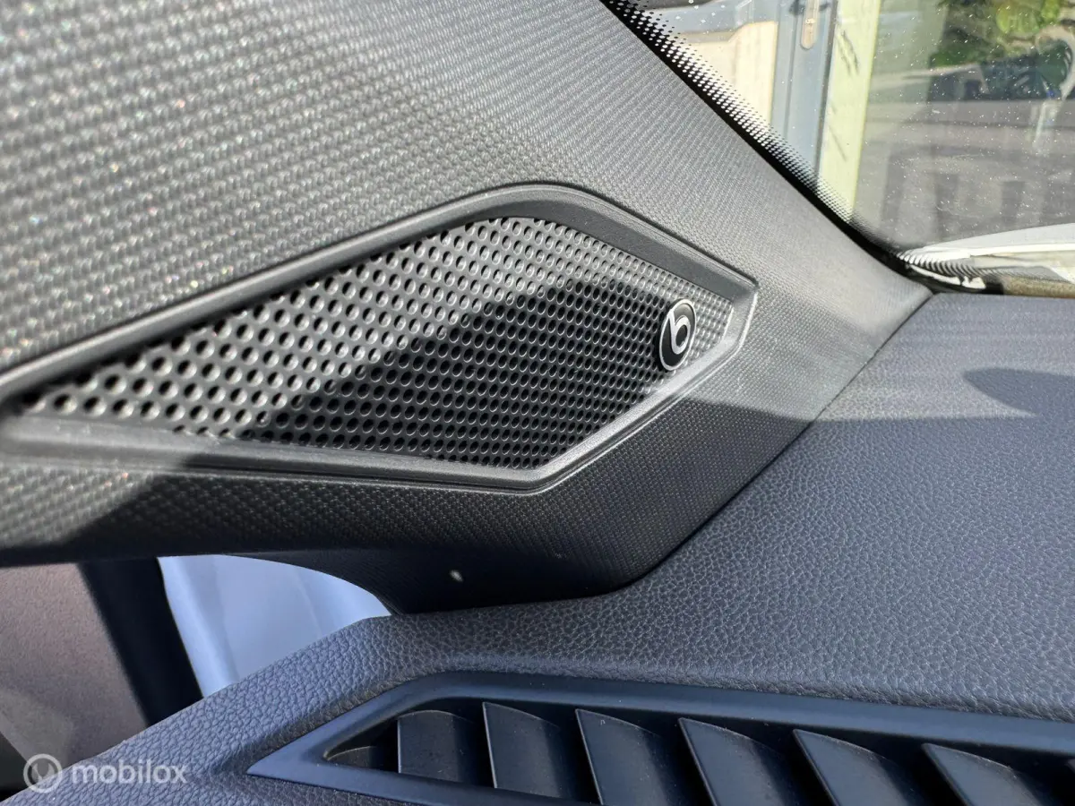 GTI 2.0 TSI 200PK DSG ACC Pano Virtual Beats
