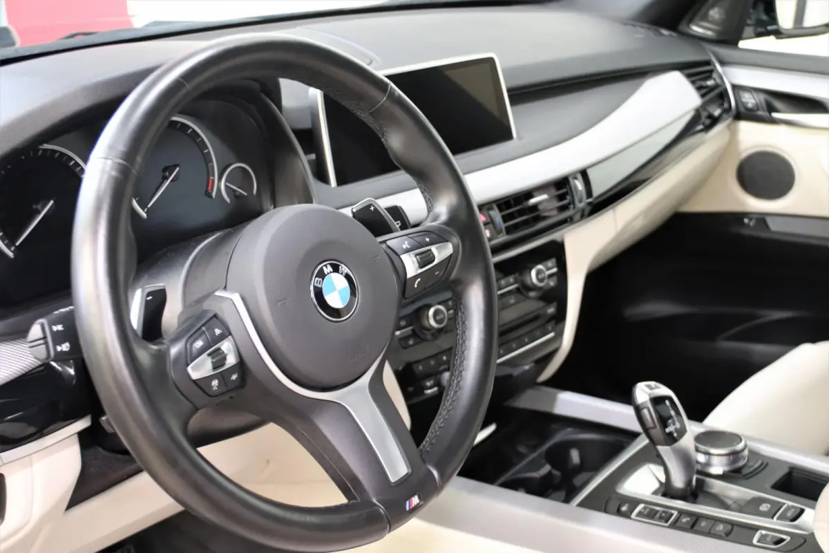 xDrive40e High Executive M SPORT MARGE AUTO