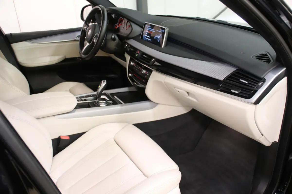 xDrive40e High Executive M SPORT MARGE AUTO