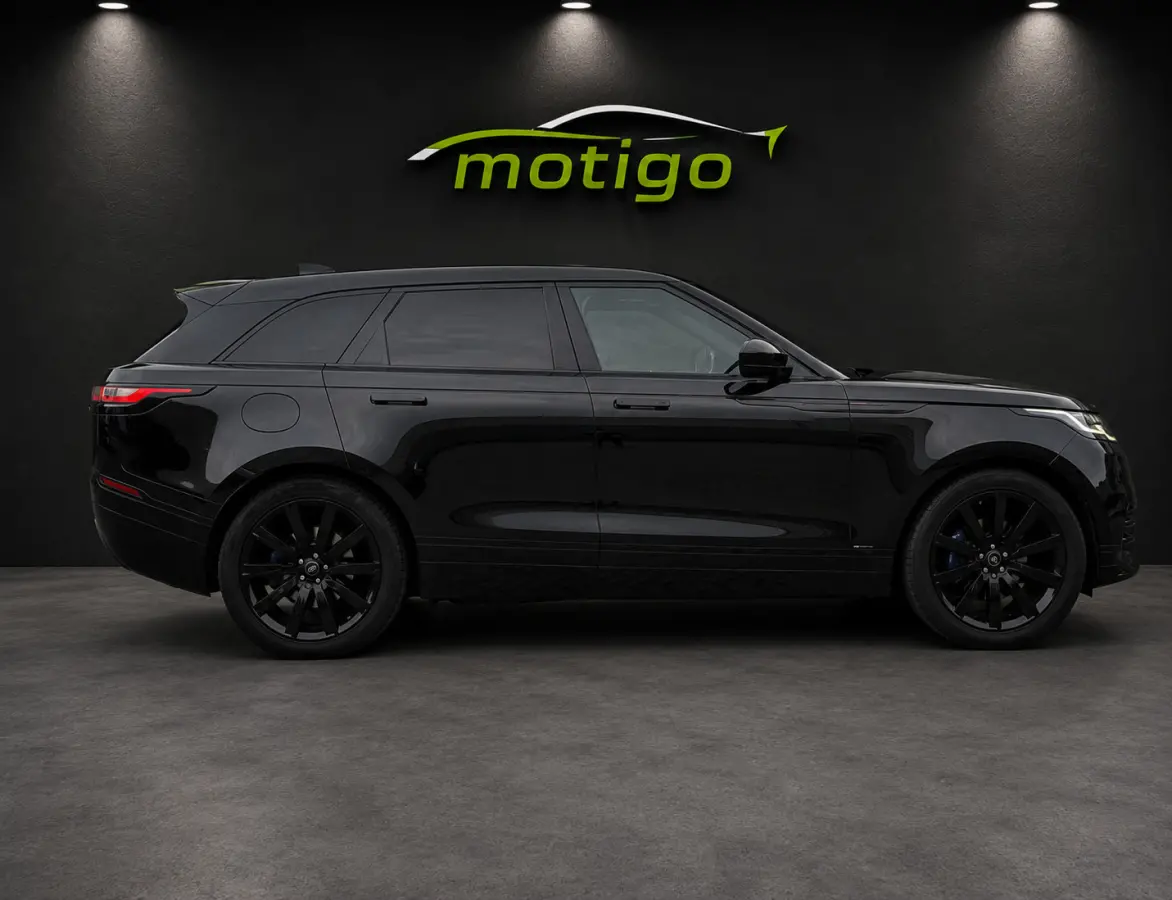 3.0 V6 AWD R-Dynamic HSE