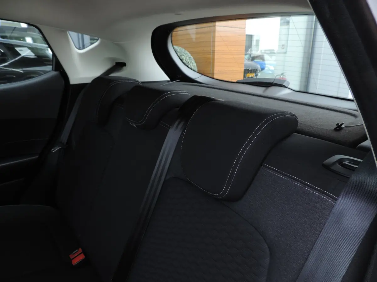 1.0-T 125PK Hybrid Titanium 48.000km | NLauto | Winterpack | ECC | LED kopl | CarPlay | Bluetooth | PDC | DAB