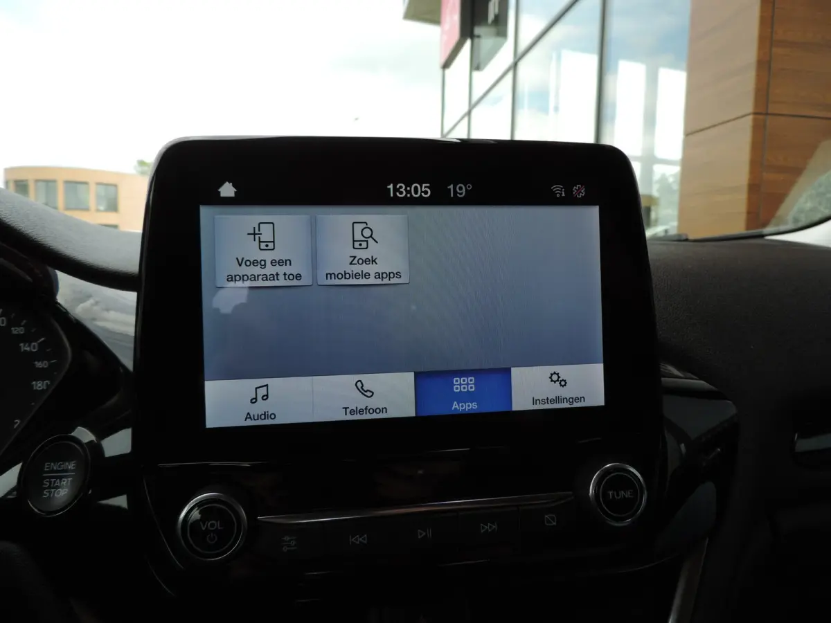 1.0-T 125PK Hybrid Titanium 48.000km | NLauto | Winterpack | ECC | LED kopl | CarPlay | Bluetooth | PDC | DAB