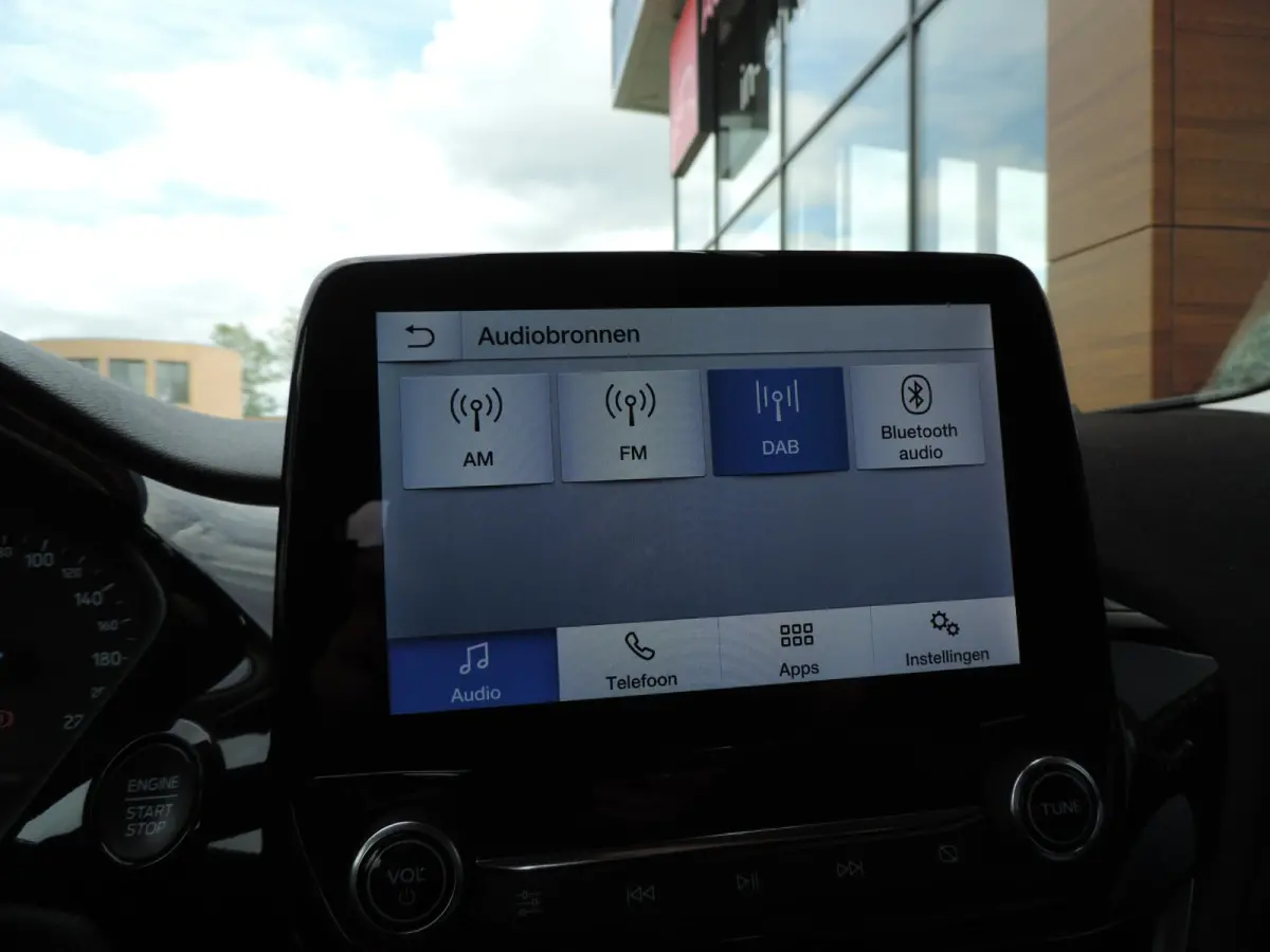 1.0-T 125PK Hybrid Titanium 48.000km | NLauto | Winterpack | ECC | LED kopl | CarPlay | Bluetooth | PDC | DAB