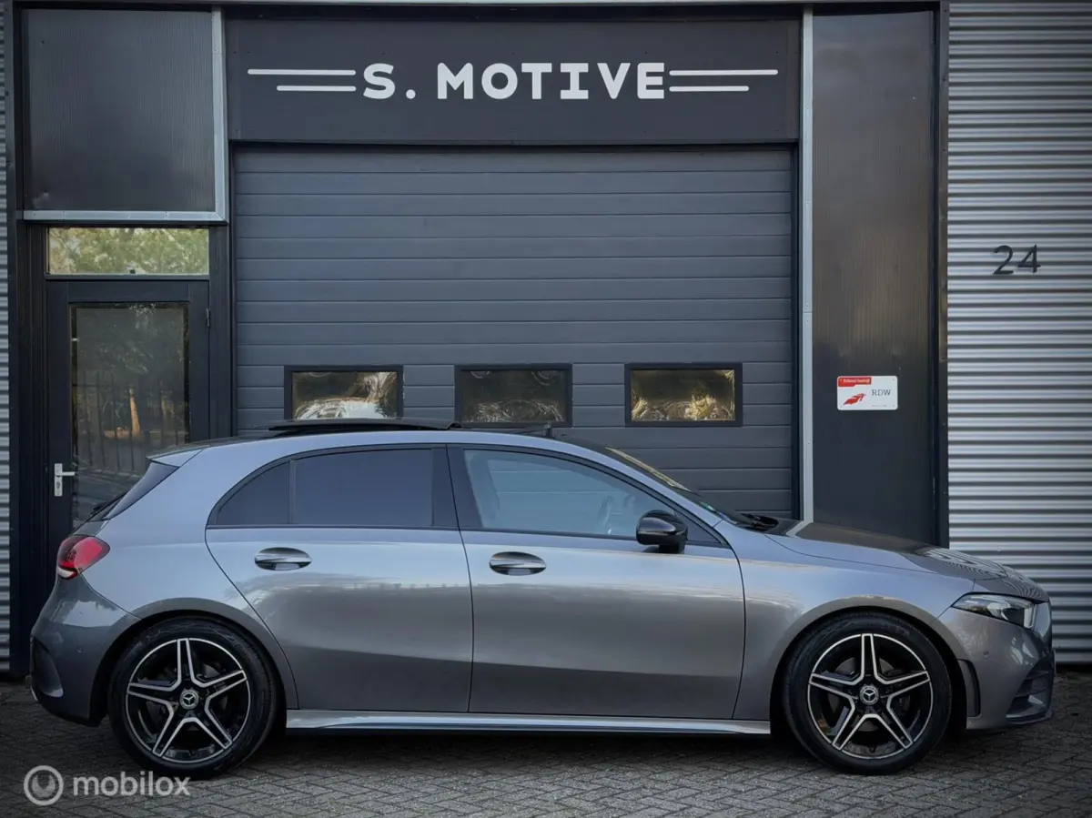 180 Business Solution AMG Night Pano NL Auto