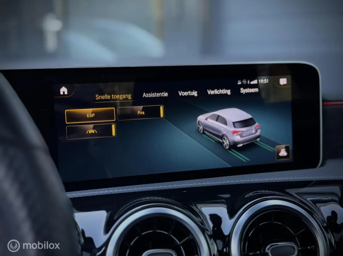 180 Business Solution AMG Night Pano NL Auto