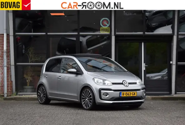 Up! 1.0 TSI BMT cross up! Airco Pano Stoelverwarming BBD