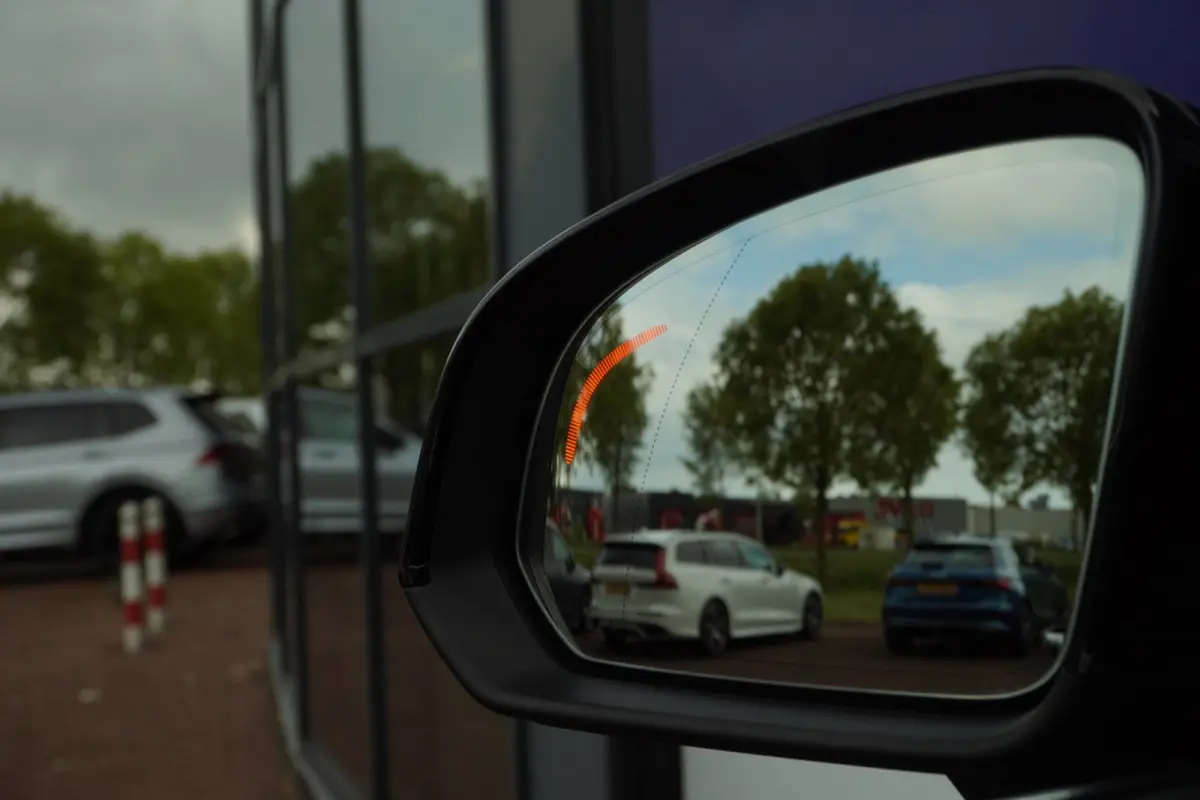 1.5 T4 Inscription / LED / Navi /1EIG /Virtual /stuur&stoel-verw/ Camera / 19"LMV / Verw-voorruit / = SUPER !!