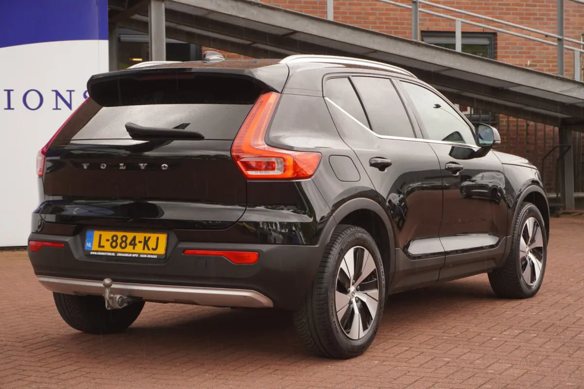 1.5 T4 Inscription / LED / Navi /1EIG /Virtual /stuur&stoel-verw/ Camera / 19"LMV / Verw-voorruit / = SUPER !!