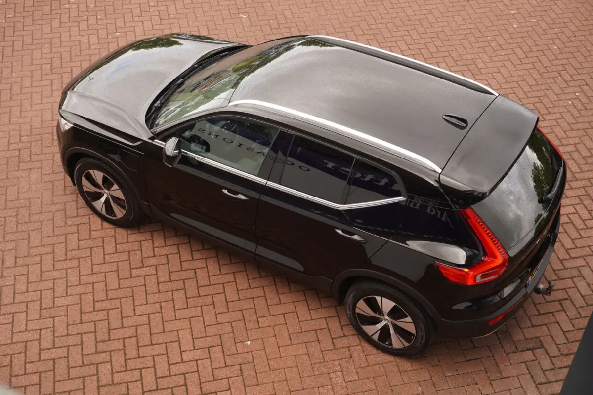 1.5 T4 Inscription / LED / Navi /1EIG /Virtual /stuur&stoel-verw/ Camera / 19"LMV / Verw-voorruit / = SUPER !!