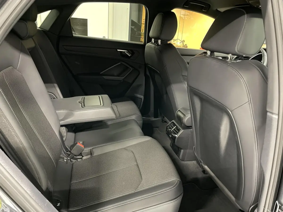 45 TFSI e 3x S-Line 245 PK/ Cam/ Keyless/ 19'LMV/ Leder