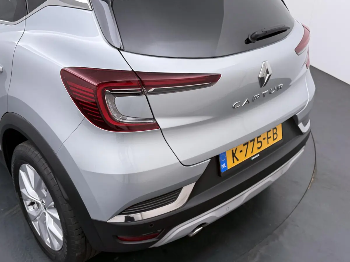 TCe 100 Intens | Navigatie | Apple CarPlay/Android Auto | Climate Control | Parkeersensoren |