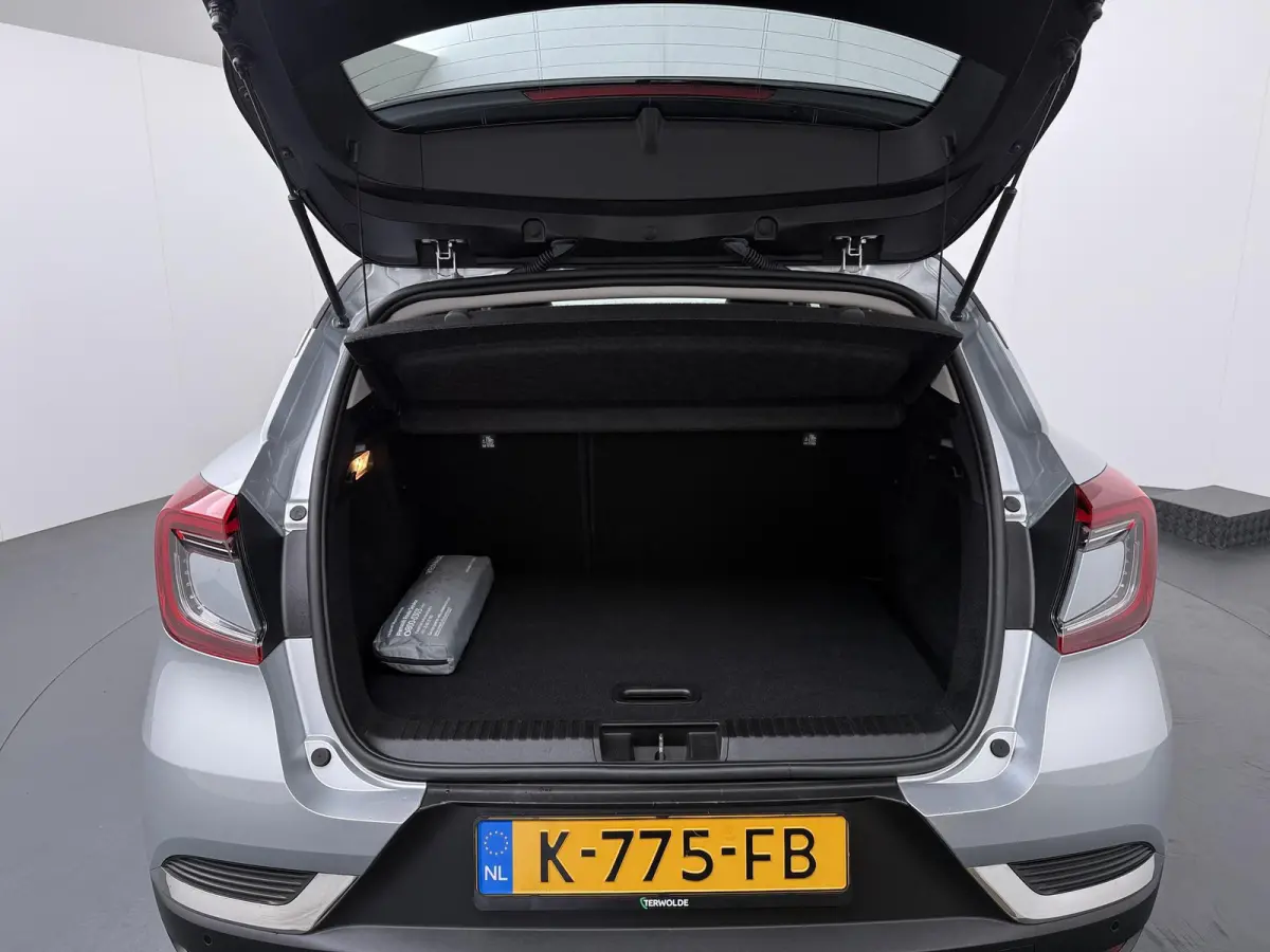 TCe 100 Intens | Navigatie | Apple CarPlay/Android Auto | Climate Control | Parkeersensoren |