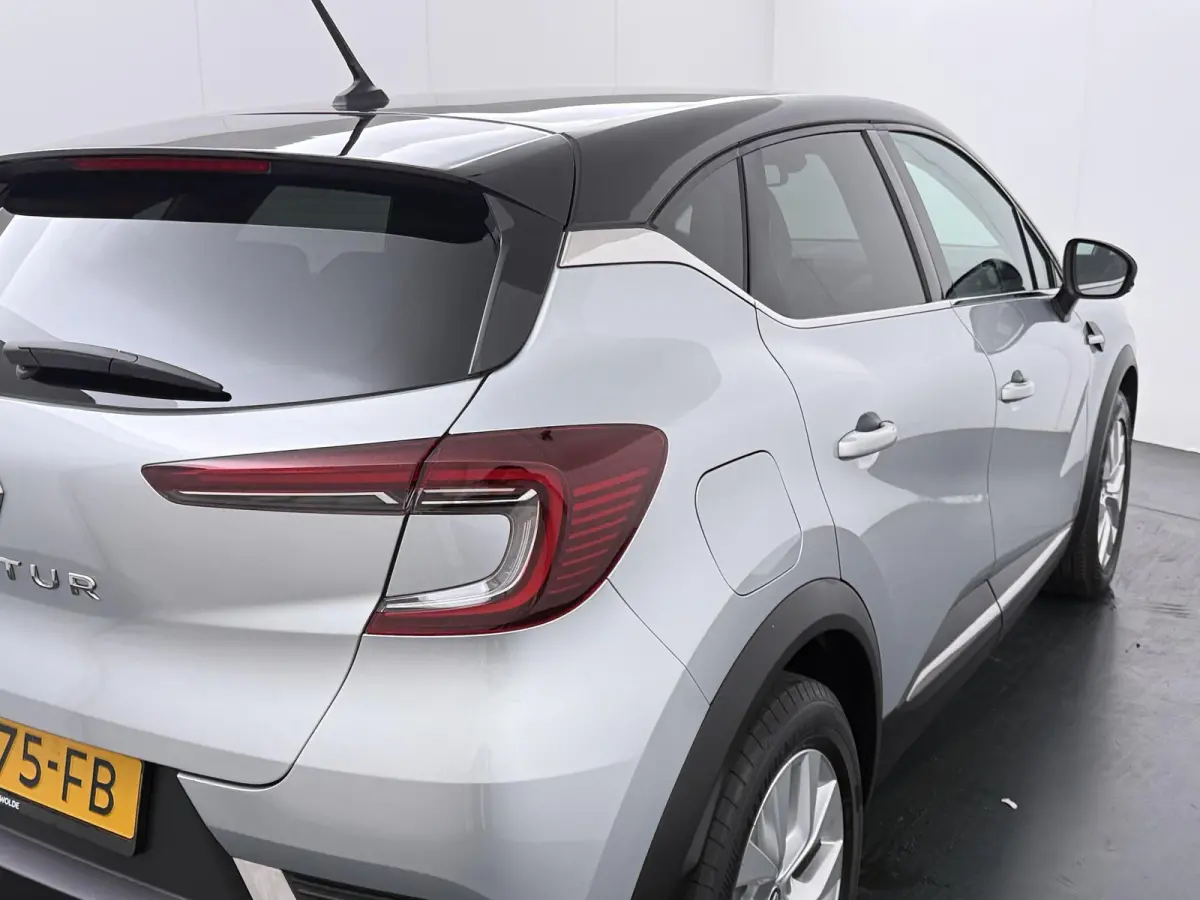TCe 100 Intens | Navigatie | Apple CarPlay/Android Auto | Climate Control | Parkeersensoren |