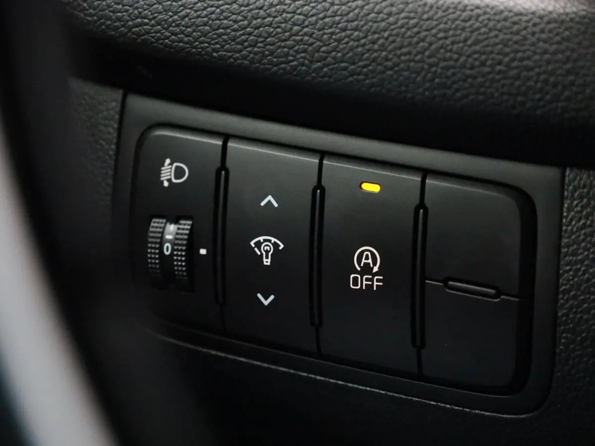 cee'd 1.0 T-GDi DynamicLine | Navigatie | Camera | Cruise Control | Climate Control |
