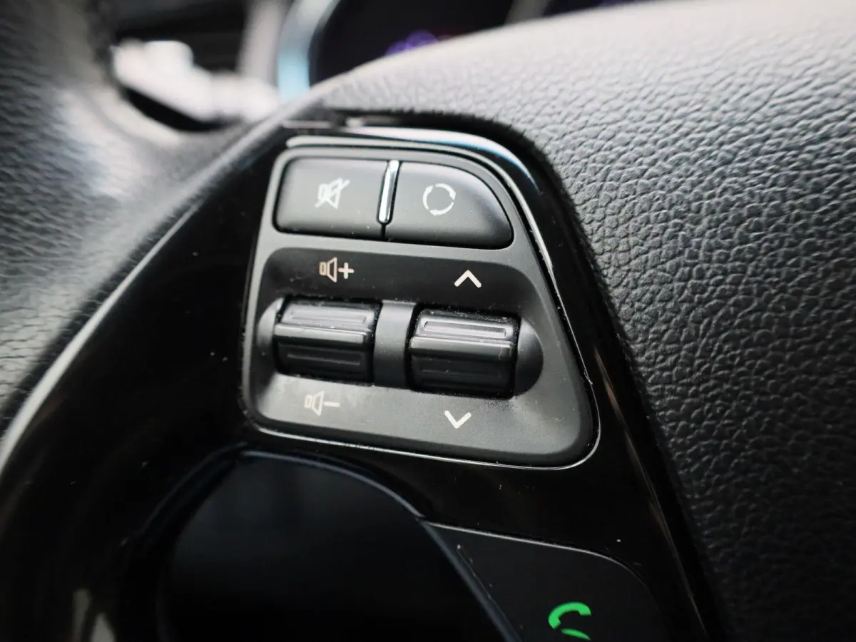 cee'd 1.0 T-GDi DynamicLine | Navigatie | Camera | Cruise Control | Climate Control |