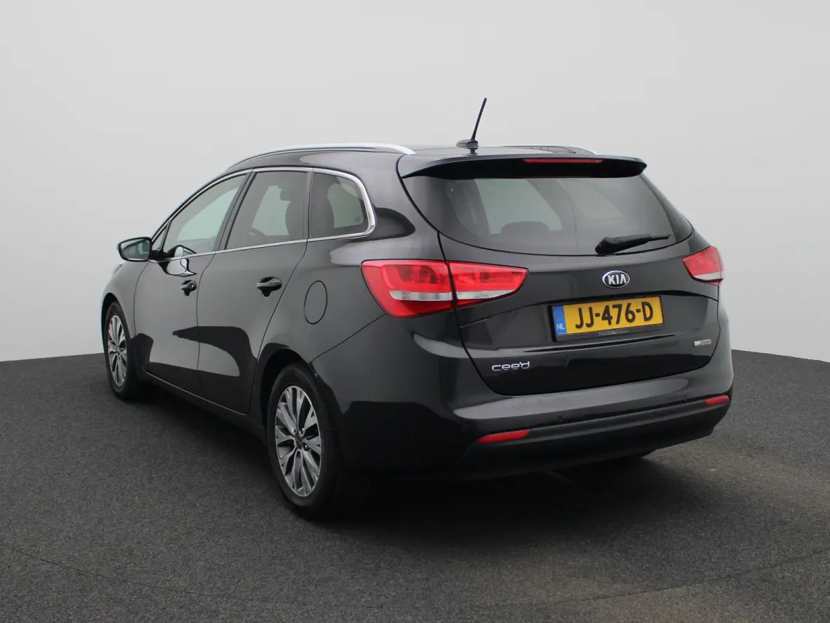 cee'd 1.0 T-GDi DynamicLine | Navigatie | Camera | Cruise Control | Climate Control |