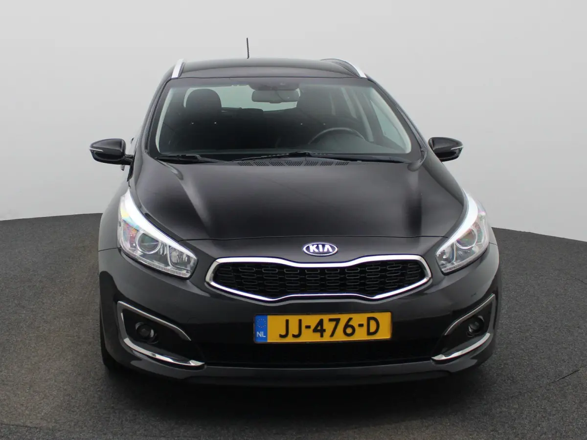 cee'd 1.0 T-GDi DynamicLine | Navigatie | Camera | Cruise Control | Climate Control |