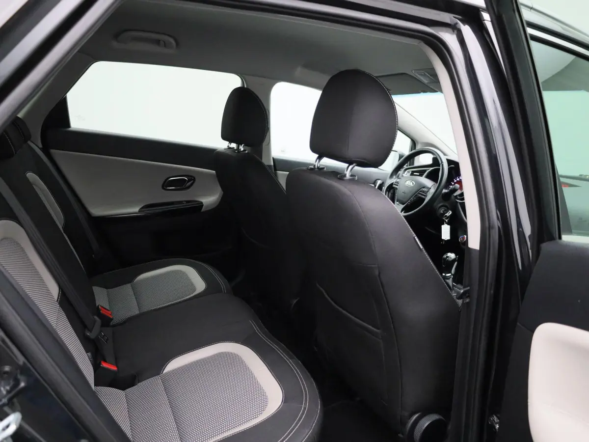 cee'd 1.0 T-GDi DynamicLine | Navigatie | Camera | Cruise Control | Climate Control |