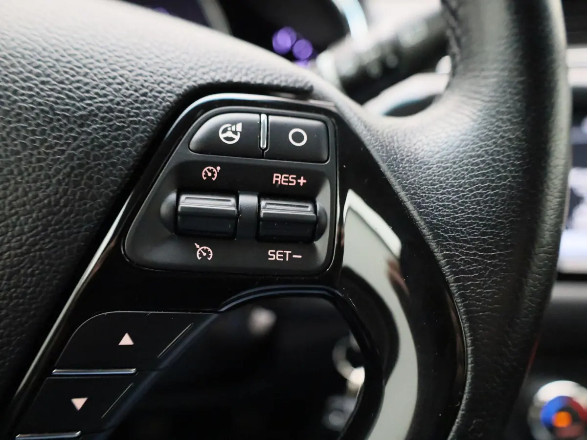 cee'd 1.0 T-GDi DynamicLine | Navigatie | Camera | Cruise Control | Climate Control |