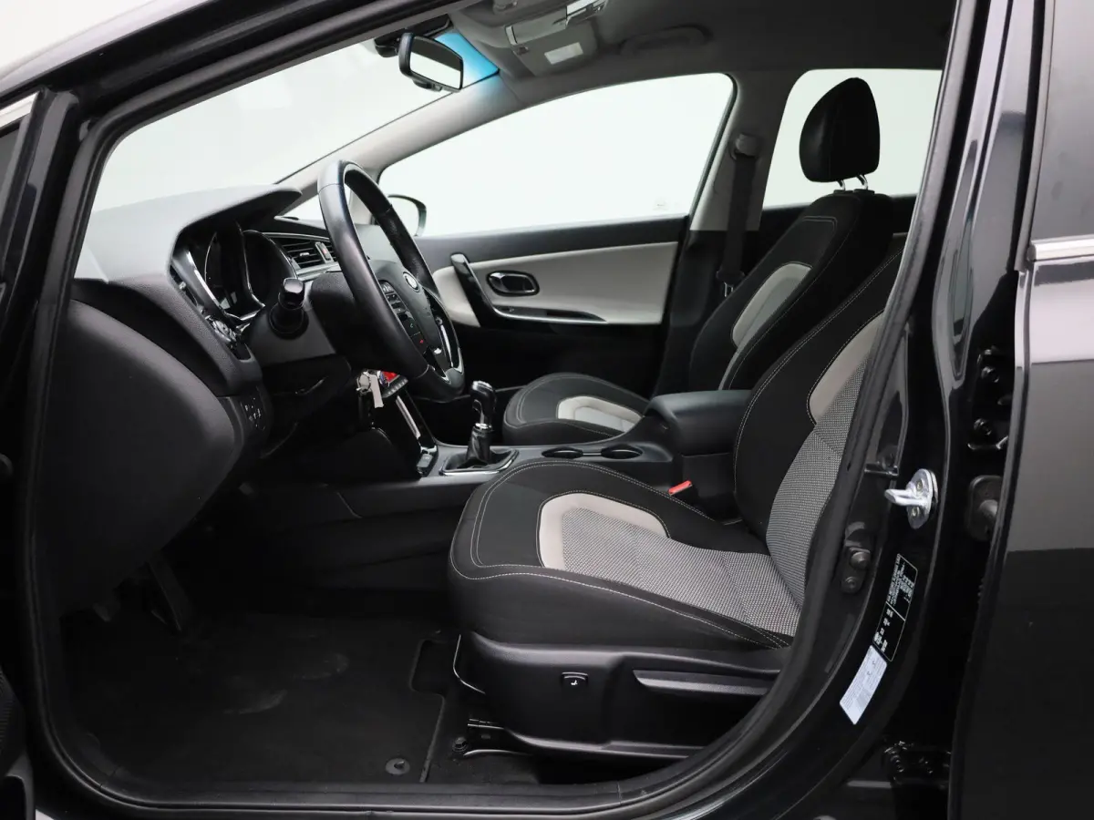cee'd 1.0 T-GDi DynamicLine | Navigatie | Camera | Cruise Control | Climate Control |
