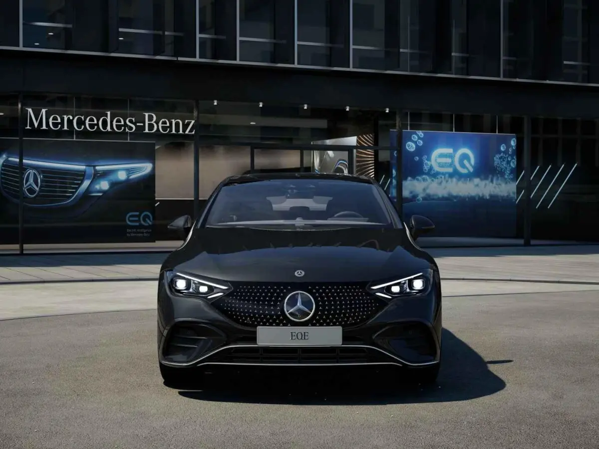 300 Business Solution AMG 90 kWh