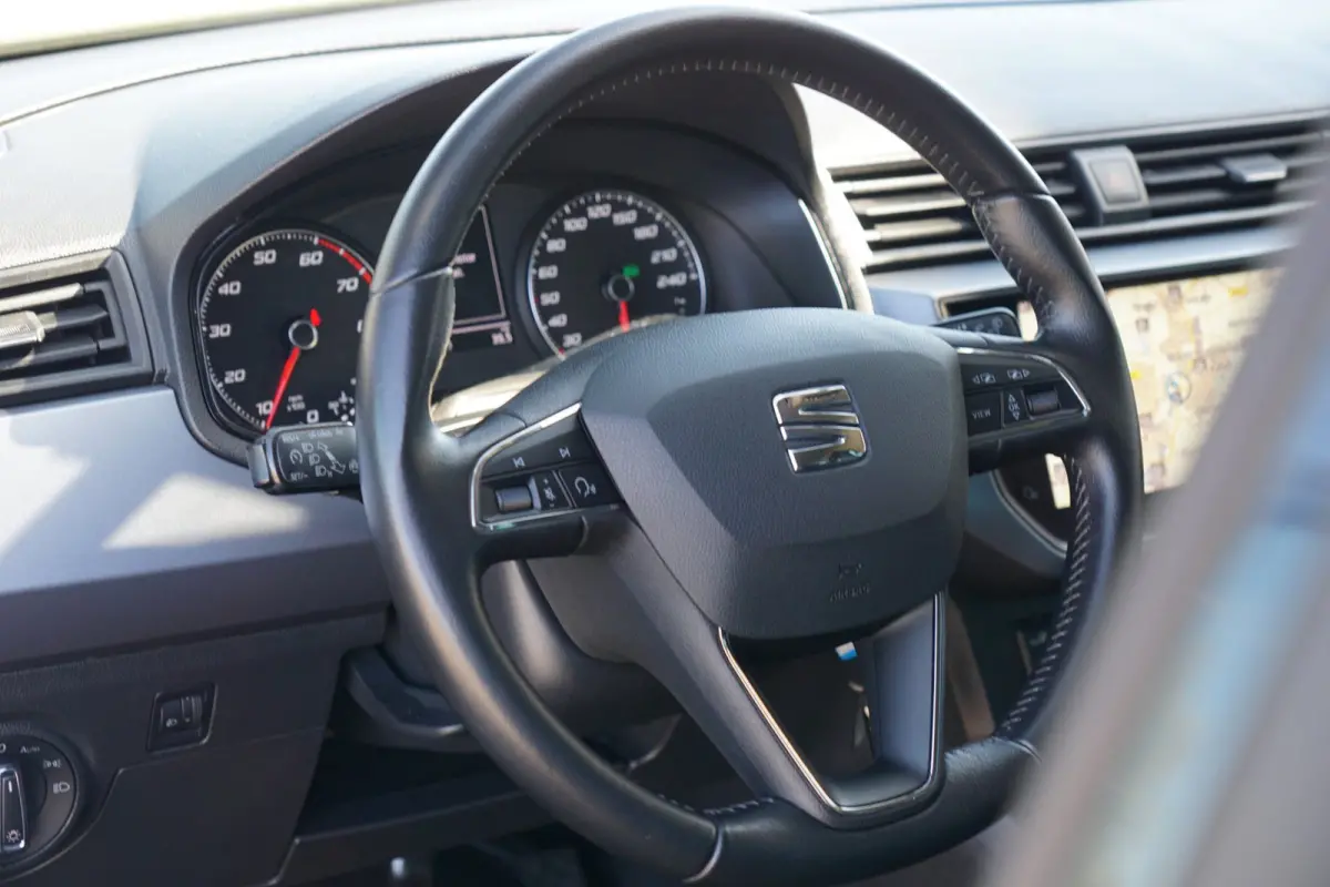 1.0 TSI Style AUT | Magnetic Tech Grey Metallic | Carplay/AndroidAuto/Clima/Cruise/PDC - Fijne hoogzitter!