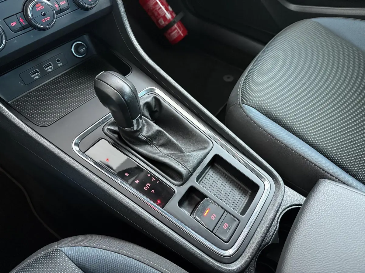 1.5 TSI Style Business Intense | AUTOMAAT | Trekhaak | Upgrade Winter | El. Achterklep |