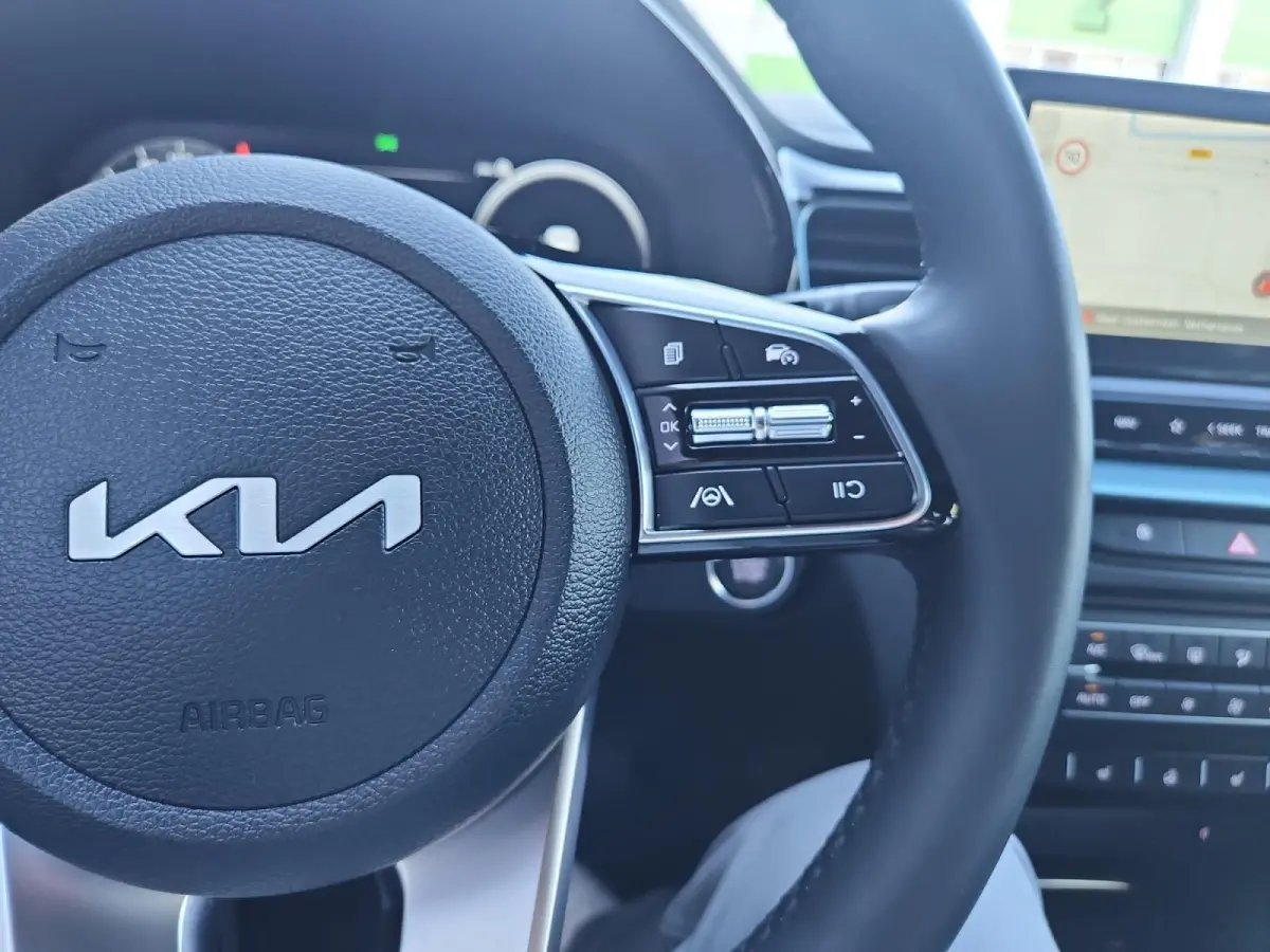 1.0 T-GDi Design Edition | Camera | Keyless | JBL Audio | Navi | Stoel / Stuurverwarming | Apple Carplay | Android Auto |