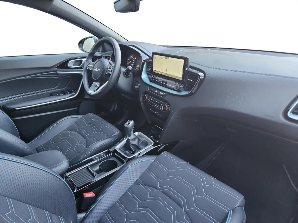 1.0 T-GDi Design Edition | Camera | Keyless | JBL Audio | Navi | Stoel / Stuurverwarming | Apple Carplay | Android Auto |