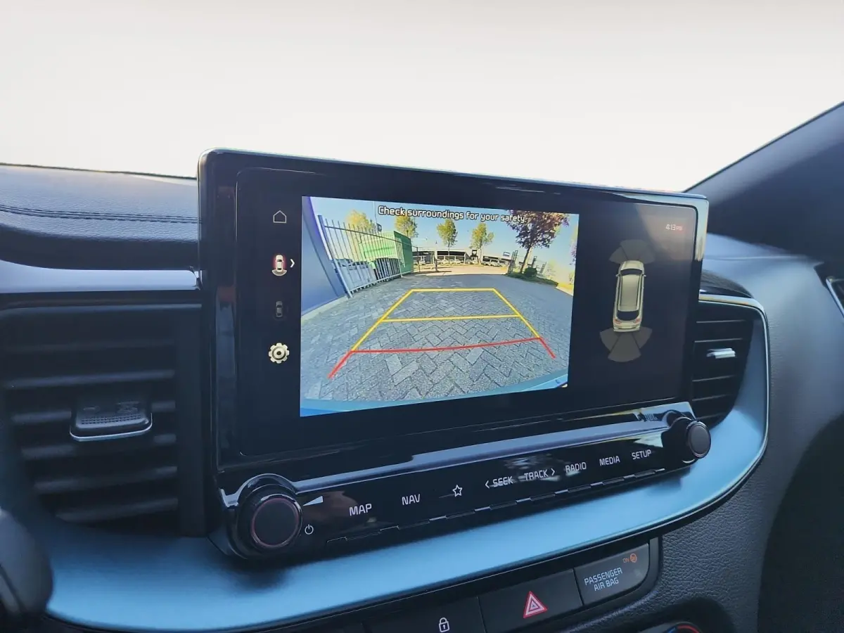 1.0 T-GDi Design Edition | Camera | Keyless | JBL Audio | Navi | Stoel / Stuurverwarming | Apple Carplay | Android Auto |