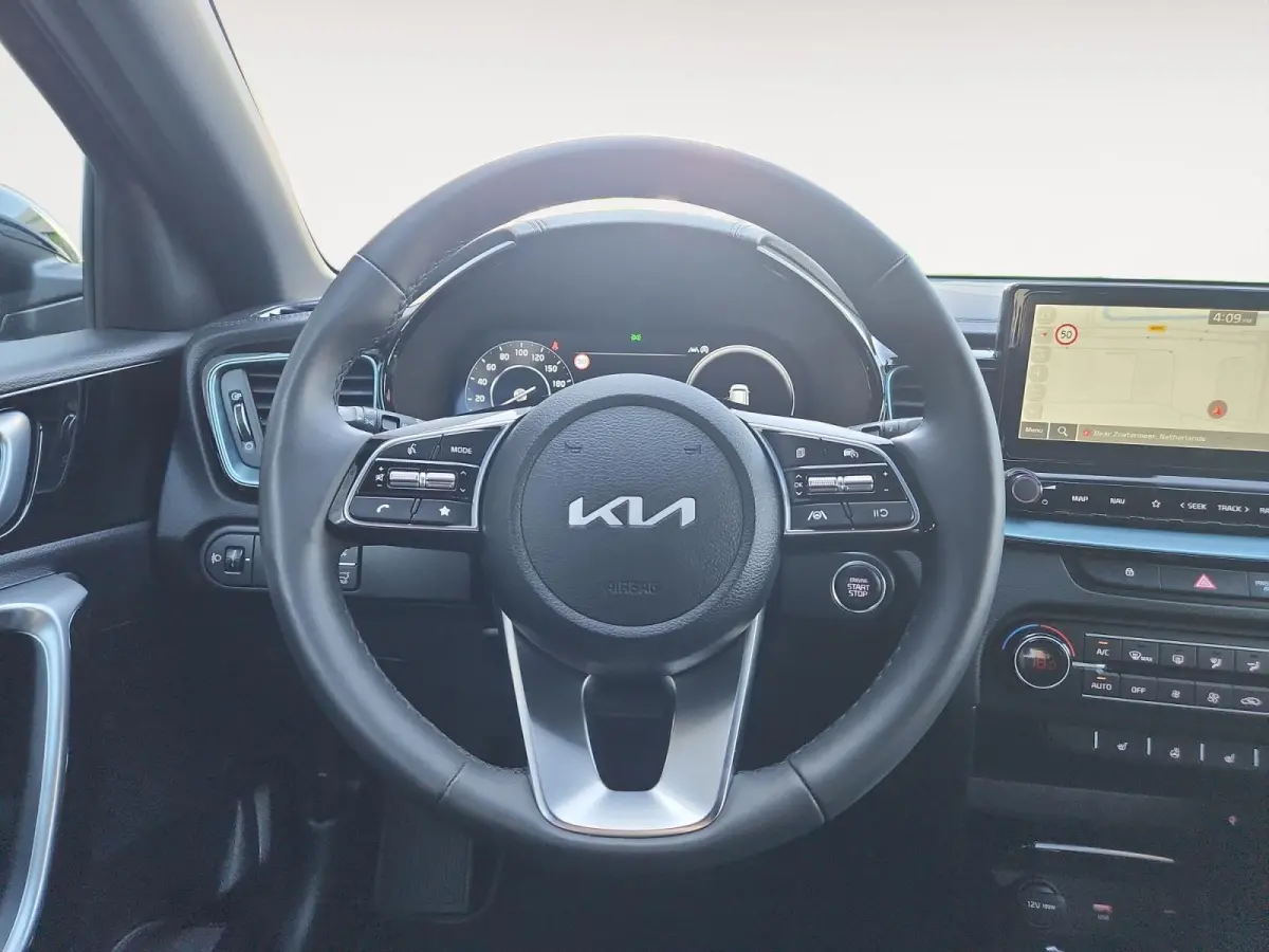 1.0 T-GDi Design Edition | Camera | Keyless | JBL Audio | Navi | Stoel / Stuurverwarming | Apple Carplay | Android Auto |