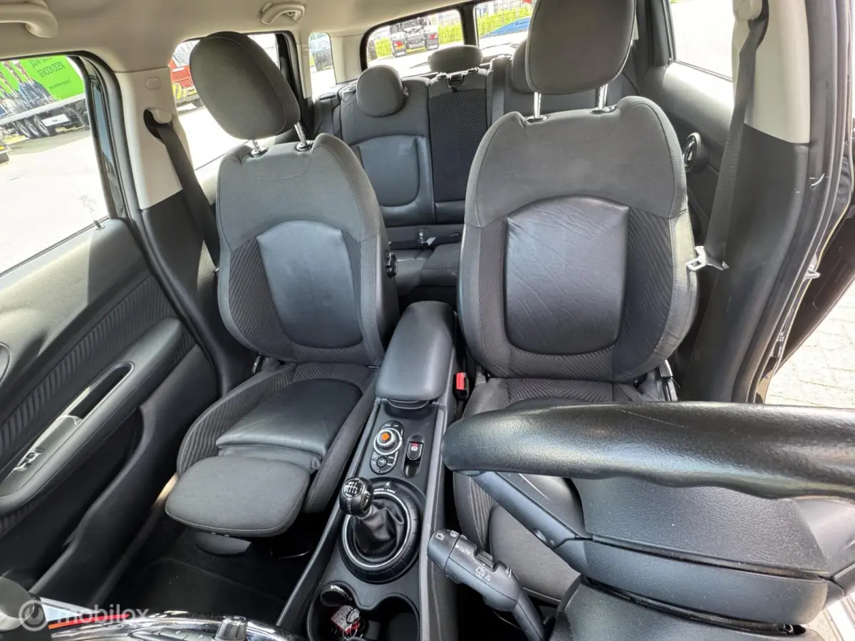 1.5 Cooper |Xenon| sportstoelen| stoel verwarming|cruise |VOLL