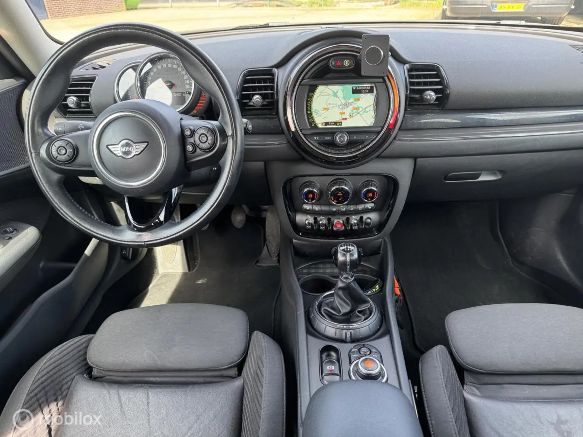 1.5 Cooper |Xenon| sportstoelen| stoel verwarming|cruise |VOLL