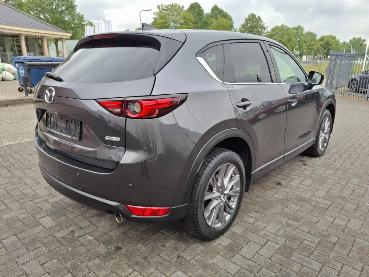 2.0 SkyActiv-G 165 Business Comfort 360 Camera Navi