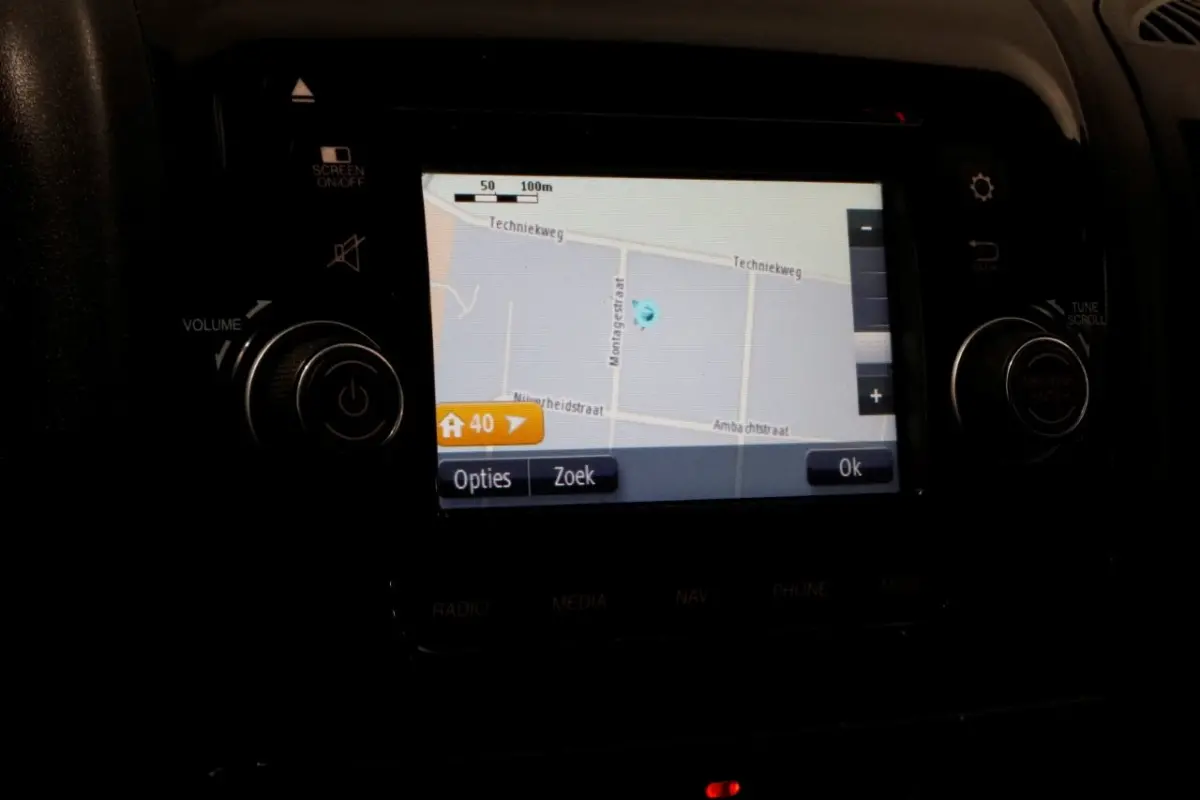 2.0 BlueHDI E6 130pk L1H2 Premium Navi/Camera/Inrichting 06-2018