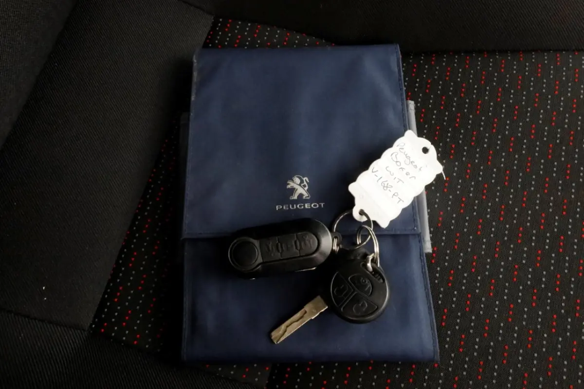 2.0 BlueHDI E6 130pk L1H2 Premium Navi/Camera/Inrichting 06-2018