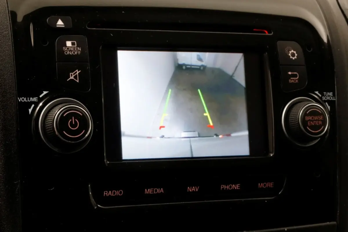 2.0 BlueHDI E6 130pk L1H2 Premium Navi/Camera/Inrichting 06-2018